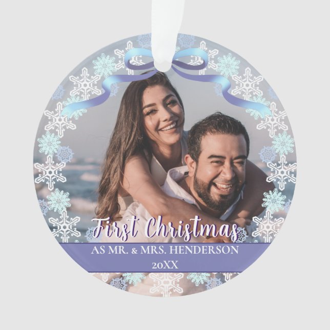 Custom Erste Verheiratete Weihnachtsschneeflocken  Ornament (Vorderseite)