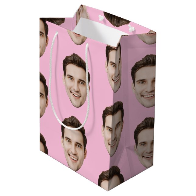 Custom Face Personalisiert Birthday Hochzeit Party Mittlere Geschenktüte (Rückseite Schrägansicht)
