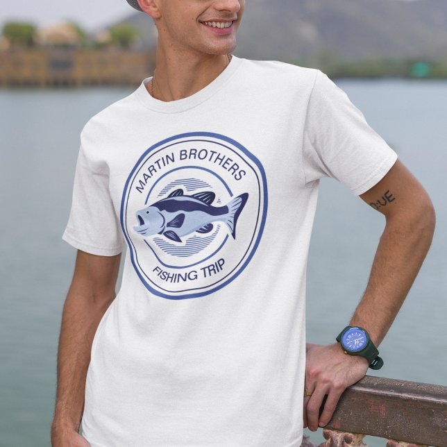 Custom Family Fangreise Blue Lake Fisherman T-Shirt (Von Creator hochgeladen)