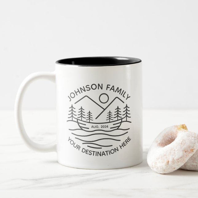 Custom Family Lake Camping Vacacation Group Matchi Zweifarbige Tasse (Mit Donut)