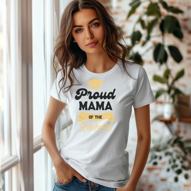 Custom Family Proud Mama of the Graduate T-Shirt (Von Creator hochgeladen)