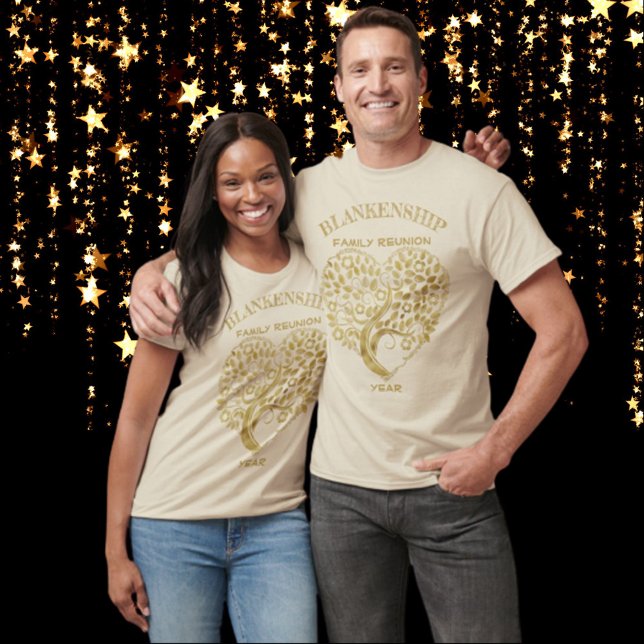 Custom Family Wiedersehen Gold Heart Tree Keepake T-Shirt (Von Creator hochgeladen)