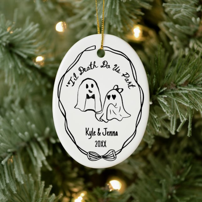 Custom First Christmas Married Spooky Ghost Doodle Keramik Ornament (Baum)