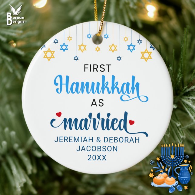 Custom First VERHEIRATET HANUKKAH Keramik Ornament (Stylish FIRST HANUKKAH AS MARRIED ornament for Jewish newlyweds. Great Mr & Mrs gift for couple)