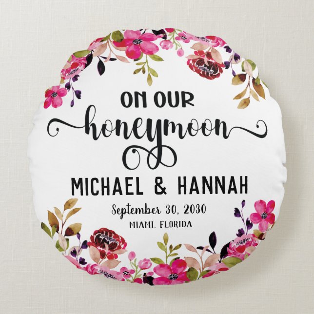 Custom Floral Honeymoon Keepake Rundes Kissen (Vorderseite)