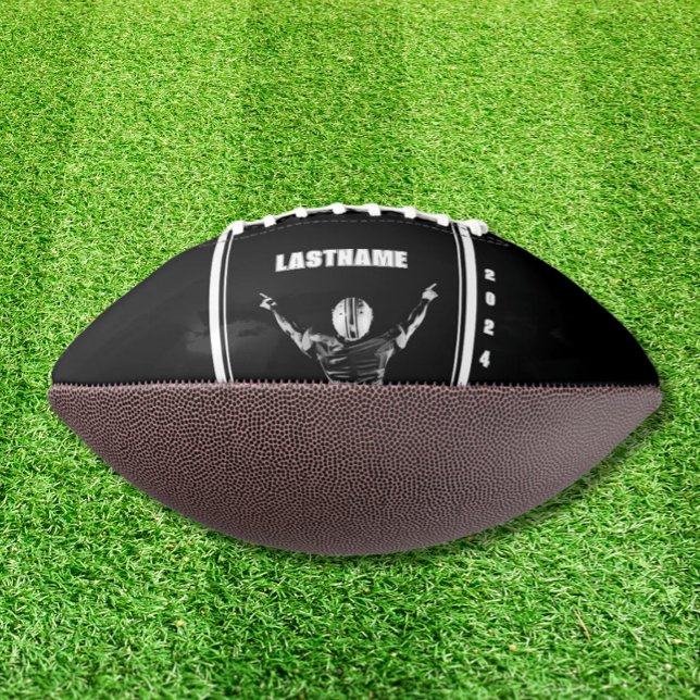 Custom Football - Athlete Gift Individuelle Name (Custom Football - Name and Year Gift)