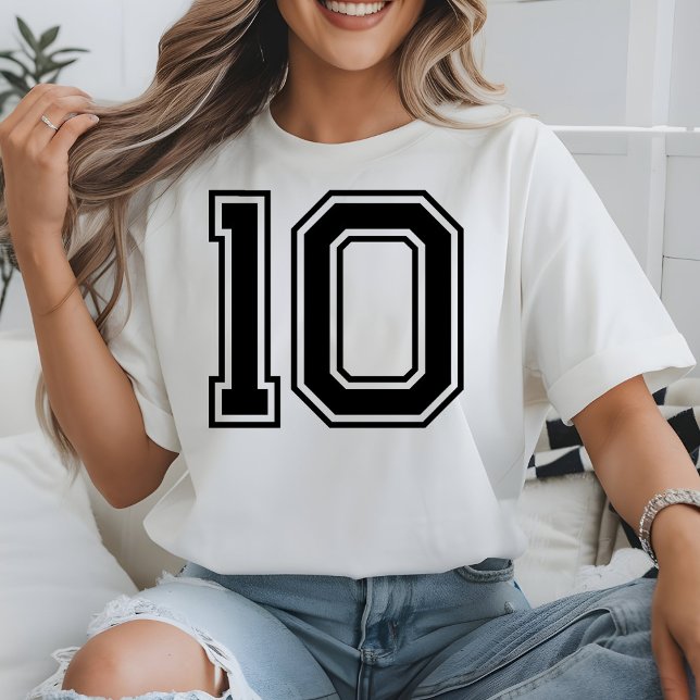 Custom Football Mascot Custom School Team Number T-Shirt (Von Creator hochgeladen)