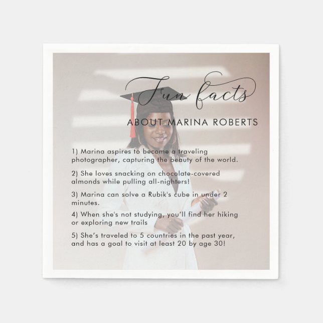 Custom Foto Graduate Fun Facts Graduation Party Serviette (Vorderseite)