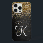Custom Gold Glitzer Black Sparkgram Monogram iPhone 15 Pro Max Hülle<br><div class="desc">Dieses elegante und elegante Handy-Gehäuse mit hübschem vergoldeten Glitzer auf schwarz gebürstetem metallischem Hintergrund ist einfach zu personalisieren.</div>