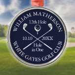 Custom Golf Hole in One Award Navy Blue Ornament Aus Metall<br><div class="desc">Personalisieren Sie den Namen,  die Position Loch Nummer und das Datum,  um einen großen Golfkeepake zu schaffen,  um dieses fantastische Loch in einem zu feiern. Entwickelt von Thisisnotme©</div>