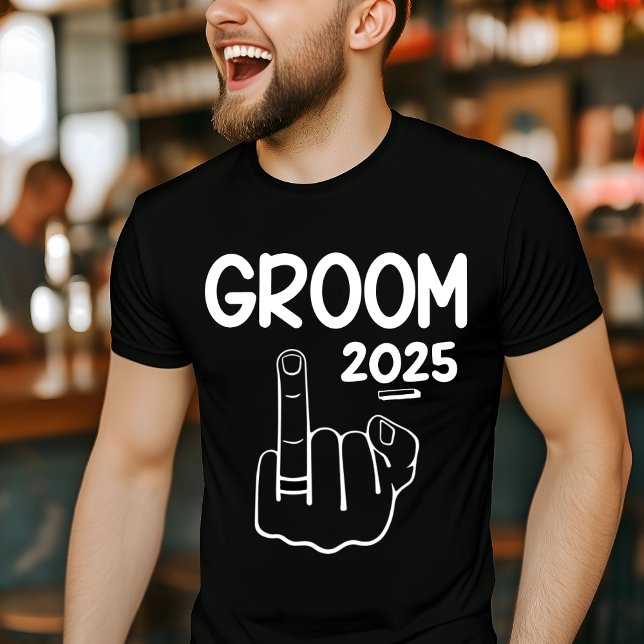 Custom Groom Shirt - Funny Bachelor Party T-Shirt (Von Creator hochgeladen)