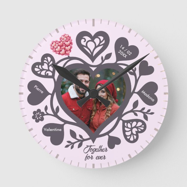 Custom Heart Photo Romantic Wall Clock Runde Wanduhr (Vorderseite)