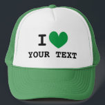 Custom I HEART Truckhut mit dem Symbol für grüne L Truckerkappe<br><div class="desc">Custom I HEART Trucker Hut mit grüner Liebe Symbol. Machen Sie Ihre eigene personalisierte Kappe mit dieser leeren Vorlage. Benutzerdefiniertes Farbherz mit schwarzer Typografie.</div>