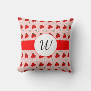 Custom Initial Red Strawberries and Blume Pillow Kissen
