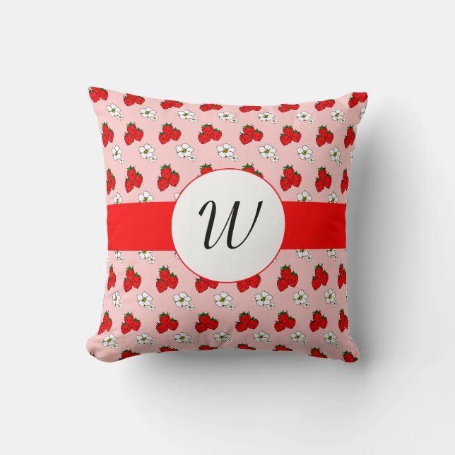 Custom Initial Red Strawberries and Blume Pillow Kissen (Vorderseite)