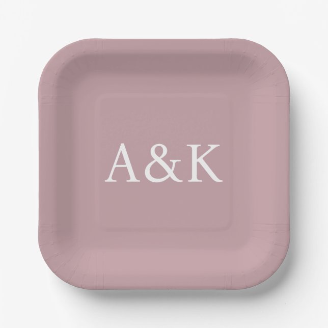 Custom Initials on Dusty Rose Mauve Wedding Pappteller (Vorderseite)