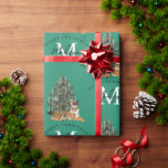 Custom Mercury Christmas Monogram Tiger & Tree Gre Geschenkpapier<br><div class="desc">Ein personalisiertes "Frohe Weihnachten" Monogramm-Design mit einem Weihnachtstiger und Weihnachtsbaum. Ein ideales festliches,  individuelles Design für die Ferienzeit. Passen Sie das Monogramm an und machen Sie es zu Ihrem eigenen!</div>