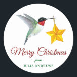 Custom Merry Christmas Hummingbird Runder Aufkleber<br><div class="desc">Individuell gemütlicher Weihnachtsaufkleber mit einem rubingekämmten Kolibri mit Sternschmuck. Fügen Sie einfach Ihren Namen hinzu. Der Stil und die Größe des Schriftartes können Sie ändern,  indem Sie auf "Bearbeiten mit dem Designwerkzeug" klicken.</div>