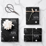 Custom Merry Christmas Monogram Sister Black Geschenkpapier Set<br><div class="desc">Ein personalisiertes "Frohe Weihnachten" Monogramm-Design mit einem Weihnachtsuntergrund und einem schwarzen Papier-Hintergrund perfekt für Ihre Schwester. Ein ideales festliches,  individuelles Design für die Ferienzeit. Passen Sie das Monogramm an und machen Sie es zu Ihrem eigenen!</div>