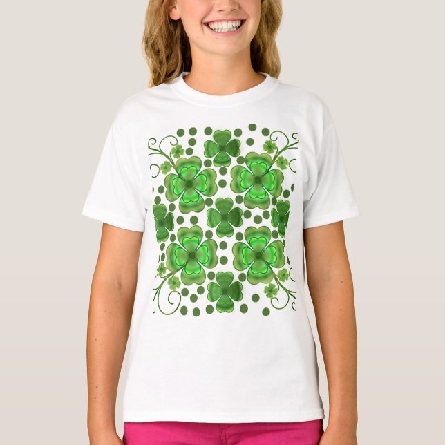 Custom Metallic Green Clover & Swirl Pattern  T-Shirt (Vorderseite)