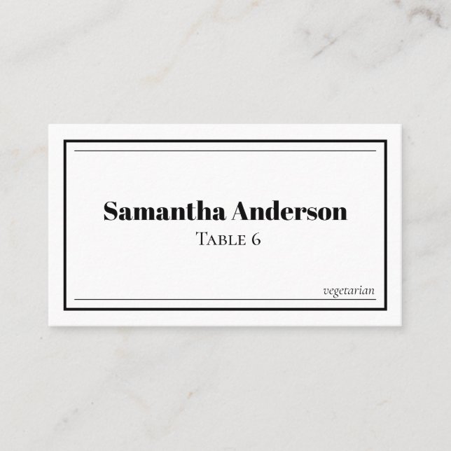 Custom Minimalistisch Black and White Wedding Platzkarte (Vorderseite)