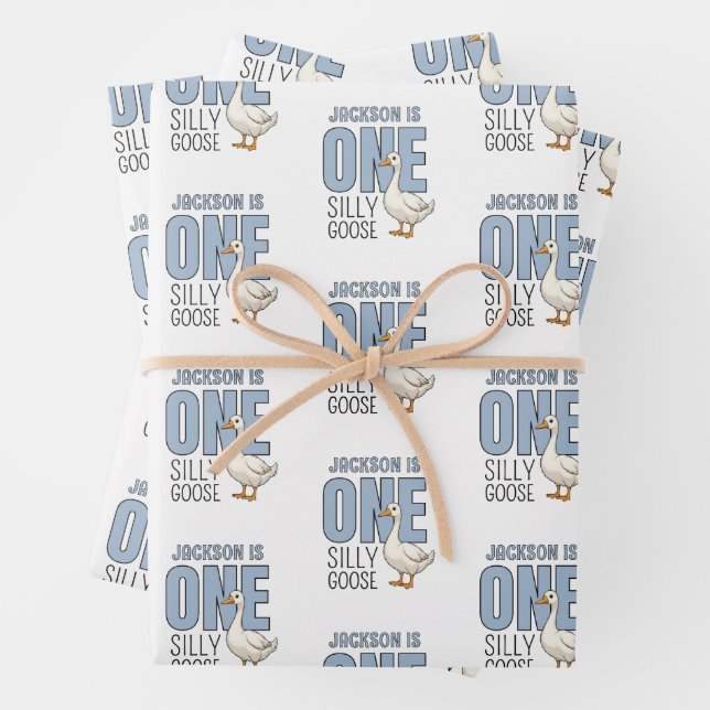 Custom Modern Blue One Silly Goose First Birthday Geschenkpapier Set (Beispiel)