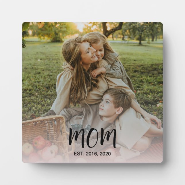 Custom Mom Established Modern Script Overlay Photo Fotoplatte (Vorderseite)