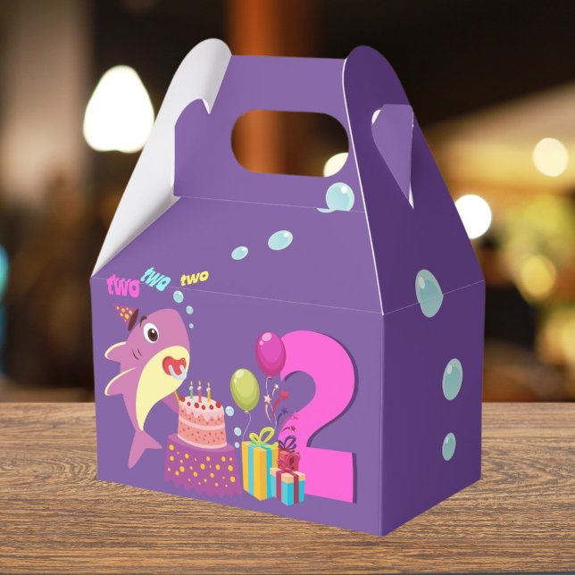 Custom Mommy Aunty Papa Daddy Shark Birthday Gesch Geschenkschachtel (Von Creator hochgeladen)