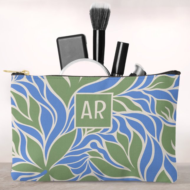 Custom Monogram Green & Blue Modern Floral Pattern Zubehörtasche (Cool Green & Blue Modern Floral Pattern Monogram Accessory Pouch)