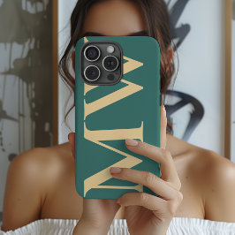Custom Monogram Green Case Gift for Teens & Adults iPhone 15 Pro Hülle
