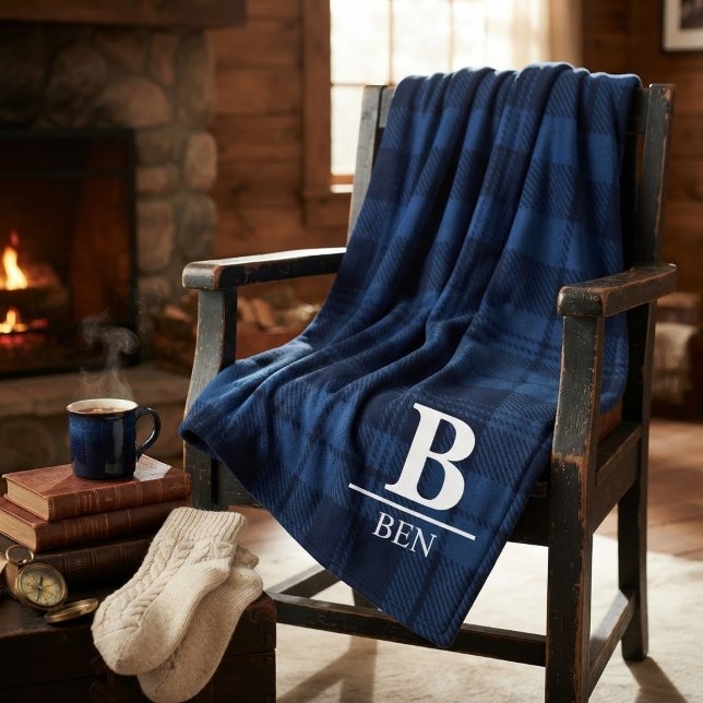 Custom Monogram Initial & Name Blue Buffalo Plaid  Fleecedecke (Von Creator hochgeladen)