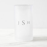 Custom Monogram Wedding Trauzeuge Mattglas Bierglas<br><div class="desc">Hochzeitsgeschenke von Trauzeugen. Benutzerdefiniertes Monogramm.</div>