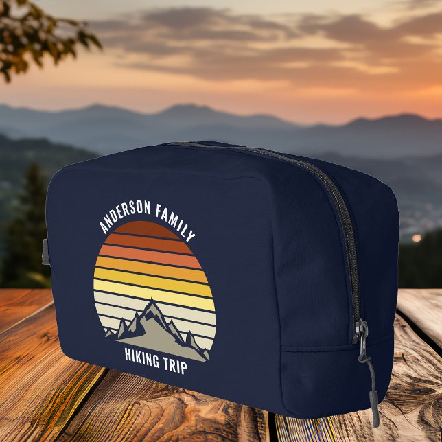 Custom Mountain Sunset Navy Blue Wandern Waschbeutel (Von Creator hochgeladen)