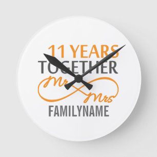 Custom Mr and Mrs 11th Anniversary Runde Wanduhr