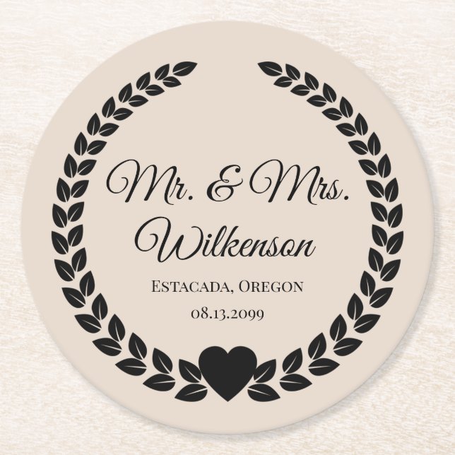 Custom Mr. & Mrs. Bride und Groom neu verheiratet Runder Pappuntersetzer (Vorderseite)