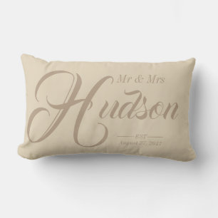 Custom Mr & Mrs Neutral Wedding Pillow Lendenkissen
