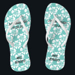 Custom mr und mrs Paar Strand Hochzeit Flip Flops<br><div class="desc">Custom mr und mrs Paar Strand Hochzeit Flip Flops. Personalisierte Hawaiian Strand Blume monogramm Hochzeitsflipflops für Braut und Bräutigam oder Gäste. Elegantes Gastgeschenk Set mit individuellem Namen oder Monogramm und tropischem Hibiskus Blumenmuster. Individueller Hintergrund und Band Farbe für ihn und sie / Männer und Frauen. Romantische Aqua türkisblau und weiß...</div>