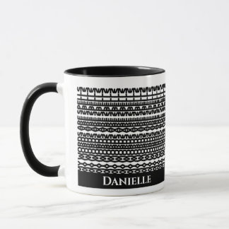 Custom Mug with Hidden Text in Geometric Pattern Tasse