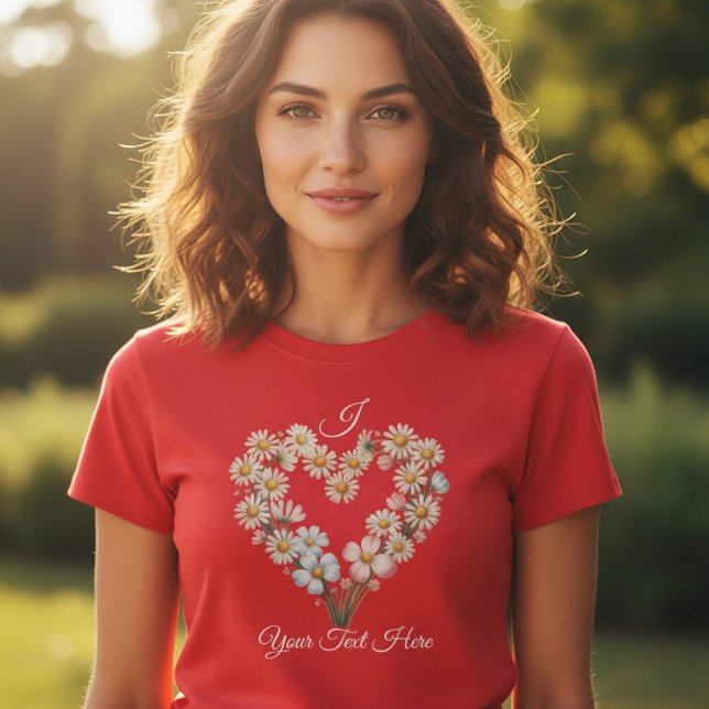 Custom Name Daisy Flower Heart Valentine’s Day T-Shirt (Von Creator hochgeladen)