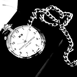 Custom name engraved blue armbanduhr