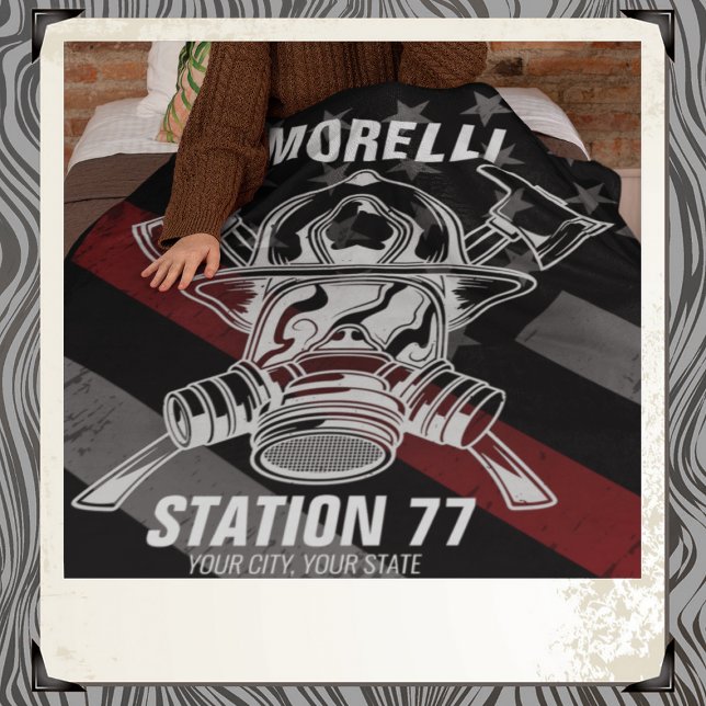Custom NAME Firefighter Fire Department Station Fleecedecke (Von Creator hochgeladen)