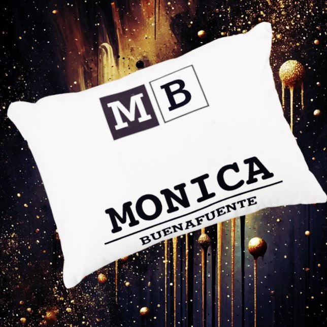 Custom Name with Initials monogram  Dekokissen (Von Creator hochgeladen)