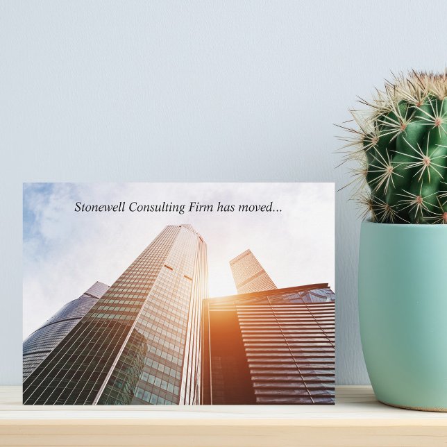 Custom Office Building Photograph Business Moving Ankündigung (Von Creator hochgeladen)