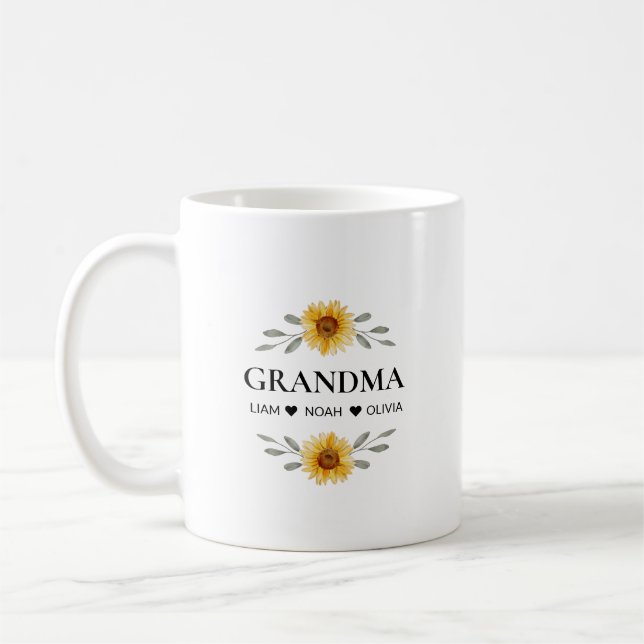 Custom Oma mit Kindern Namen Mütter Tagesgeschenk Kaffeetasse (Links)