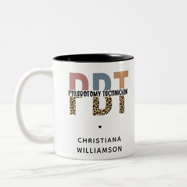 Custom PBT Phlebotomie Techniker Leopard Print Zweifarbige Tasse (Links)