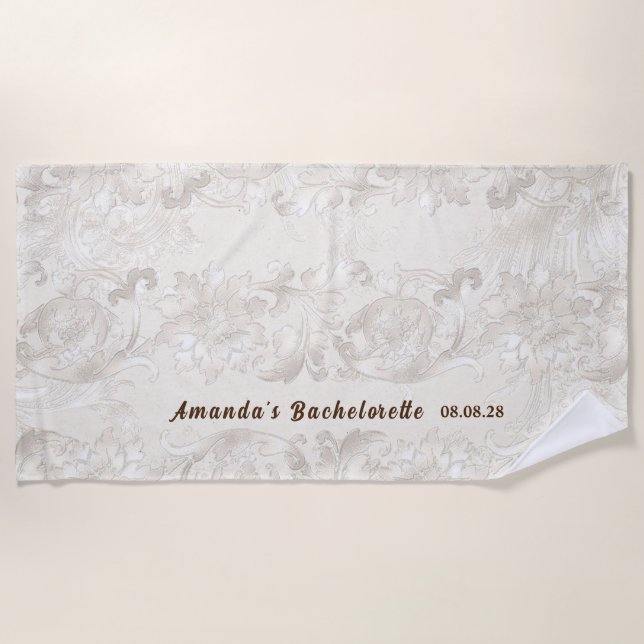Custom Personalisiert White Floral Bachelorette Strandtuch (Vorderseite)