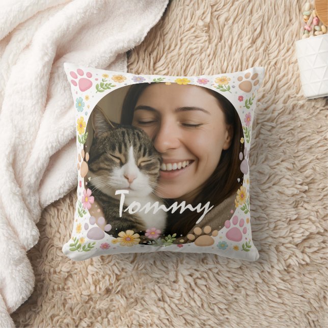 Custom Pet Photo with Name | Paw Prints & Floral Kissen (Decke)