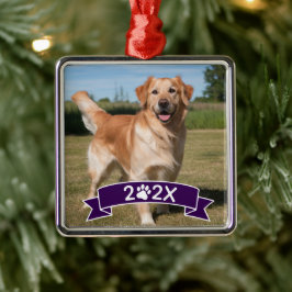 Custom Pet Photo with Year and Paw Ribbon Ornament Aus Metall