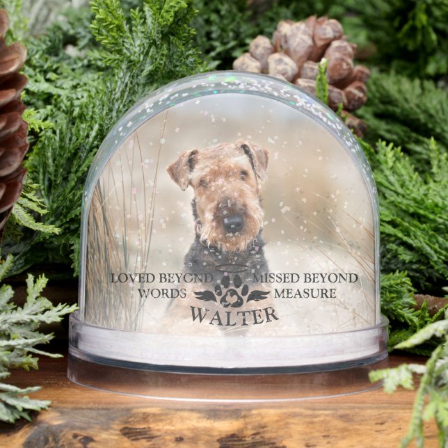 Custom Photo Dog Memorial Loved Beyond Words Schneekugeln (Custom Photo Dog Memorial Loved Beyond Words Snow Globes
)