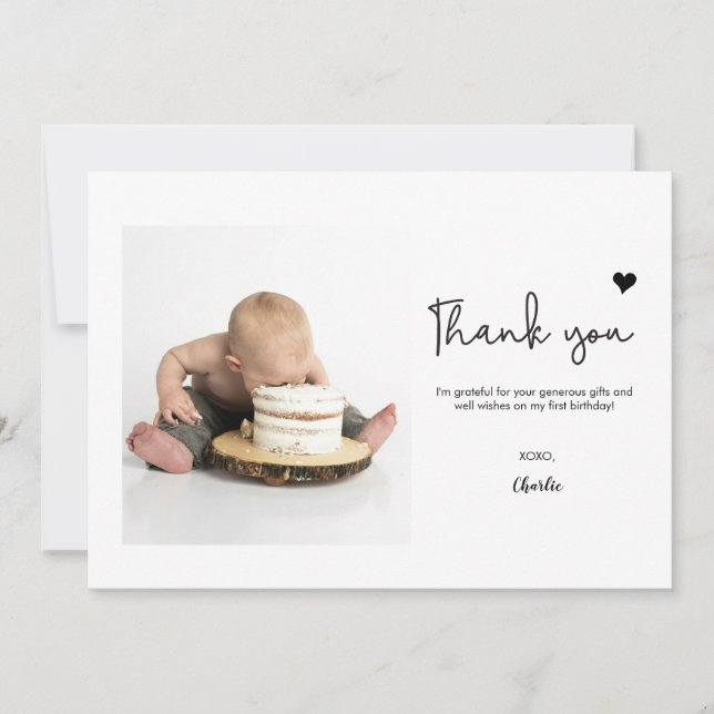Custom Photo Modern heart First Birthday Dankeskarte (Vorderseite)